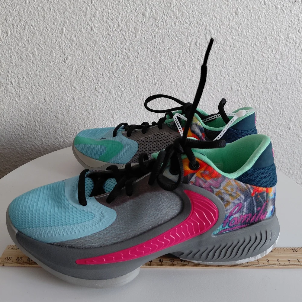 Nwob Nike Air Zoom Freak 4IV SE GS Giannis Family Smoke Grey Pinksicl - Picture 9 of 11